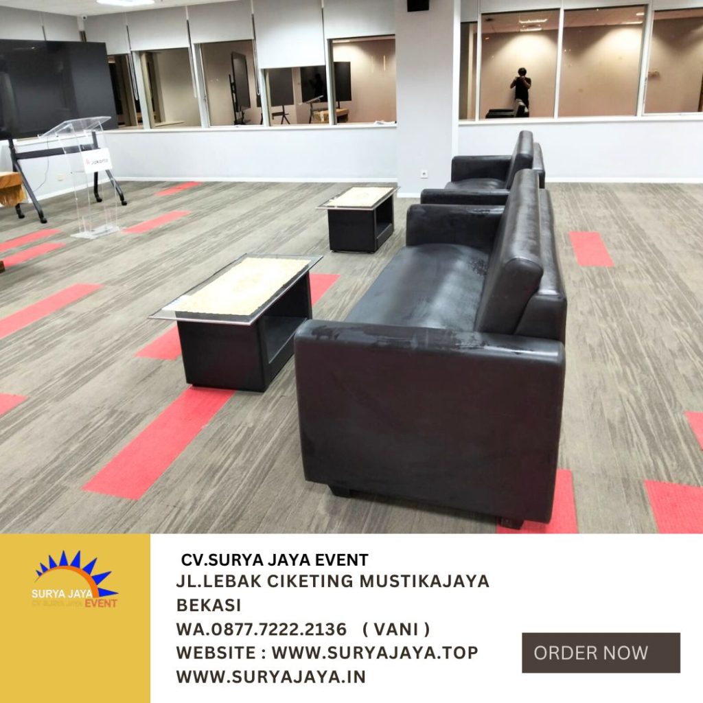 Sewa Sofa Triple Hitam Set Meja VIP Kaca Event Bank DKI Pusat Jakpus
