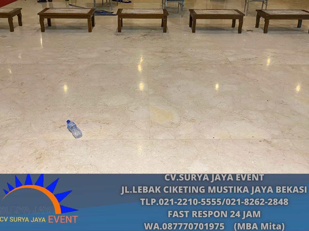 Sewa Meja Kayu VIP Dan Taplak Meja Area Jakarta