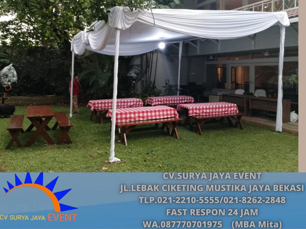Sewa TENDA PLAFON PUTIH,MEJA TAMAN COVER MOTIF KOTAK Jaksel