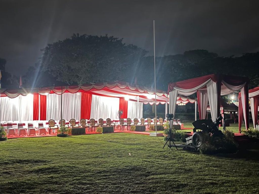 Menyewakan Tenda Plafon Serut Siap Setting Area Depok