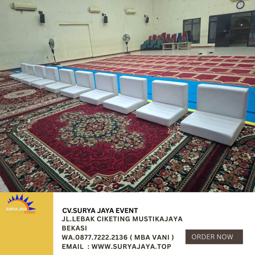 Sewa Sofa Lesehan putih,karpet Permadani Merah Jakarta