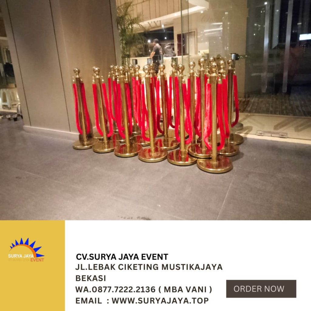 Sewa Tiang Antrian Stainless Tali Bludru Merah Jakarta