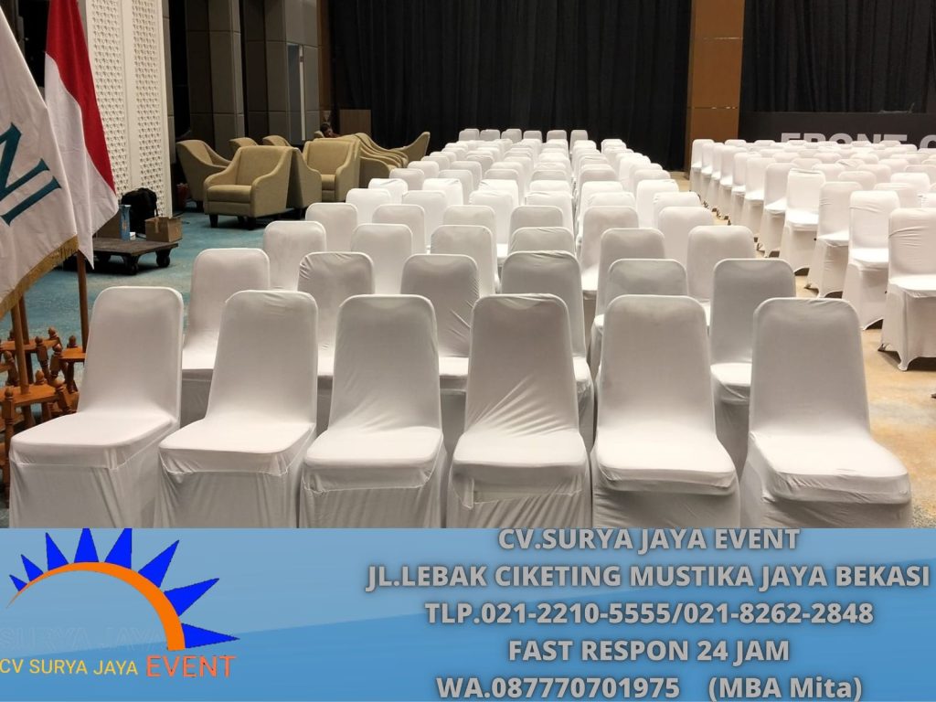 Sewa Kursi Cover Putih Event Plaza BNI Bsd City
