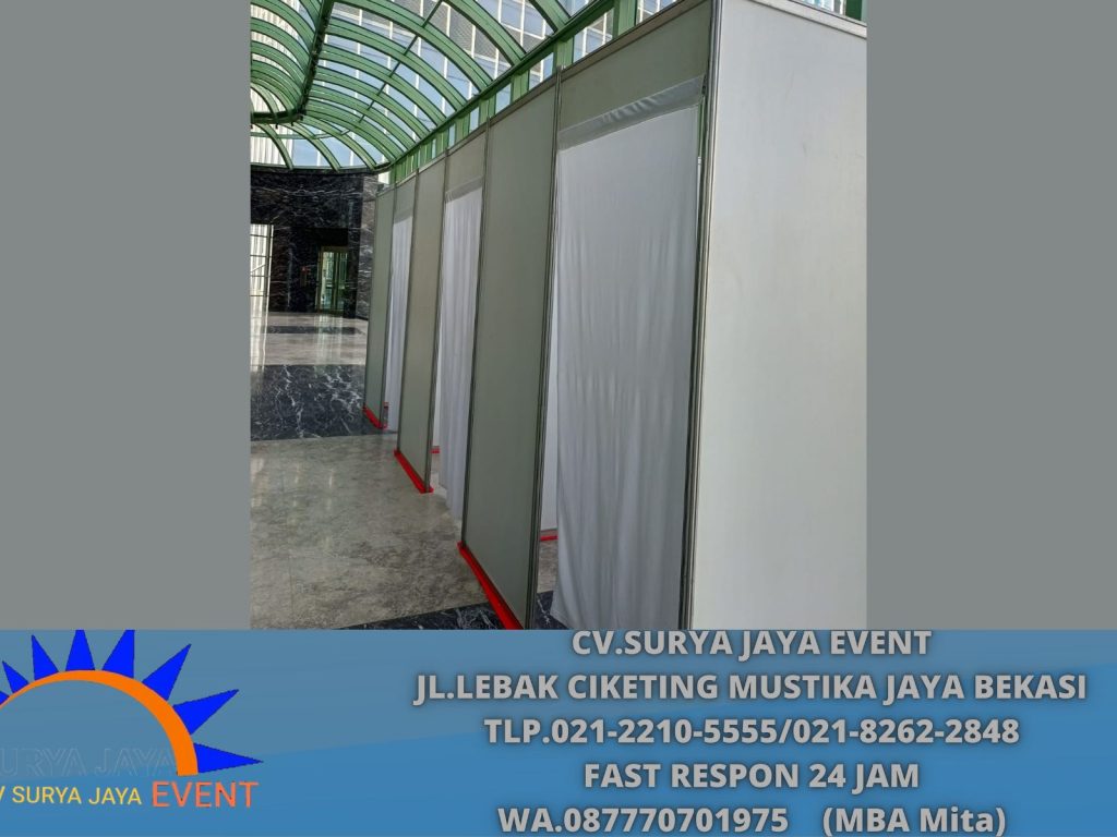 Sewa Partisi R8 Putih Skat Jakarta (0877-7070-1975)